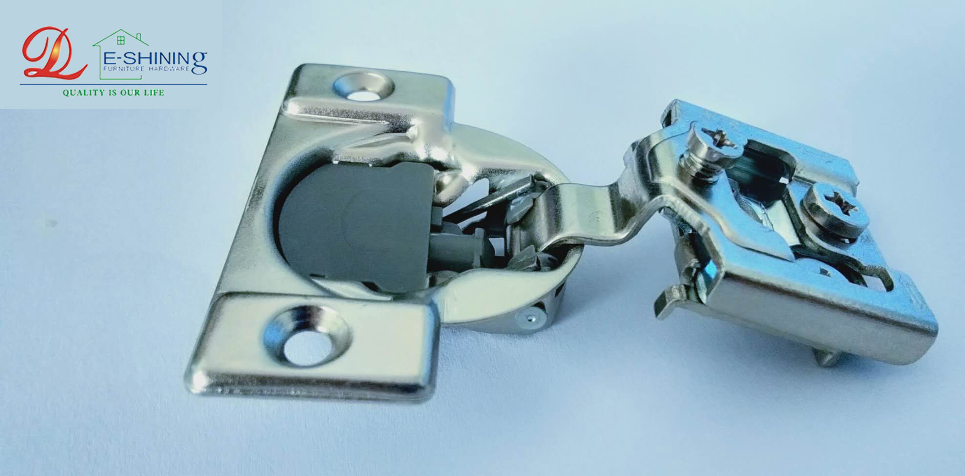 105 Degree Soft-Close Compact Faceframe 3D Hinge